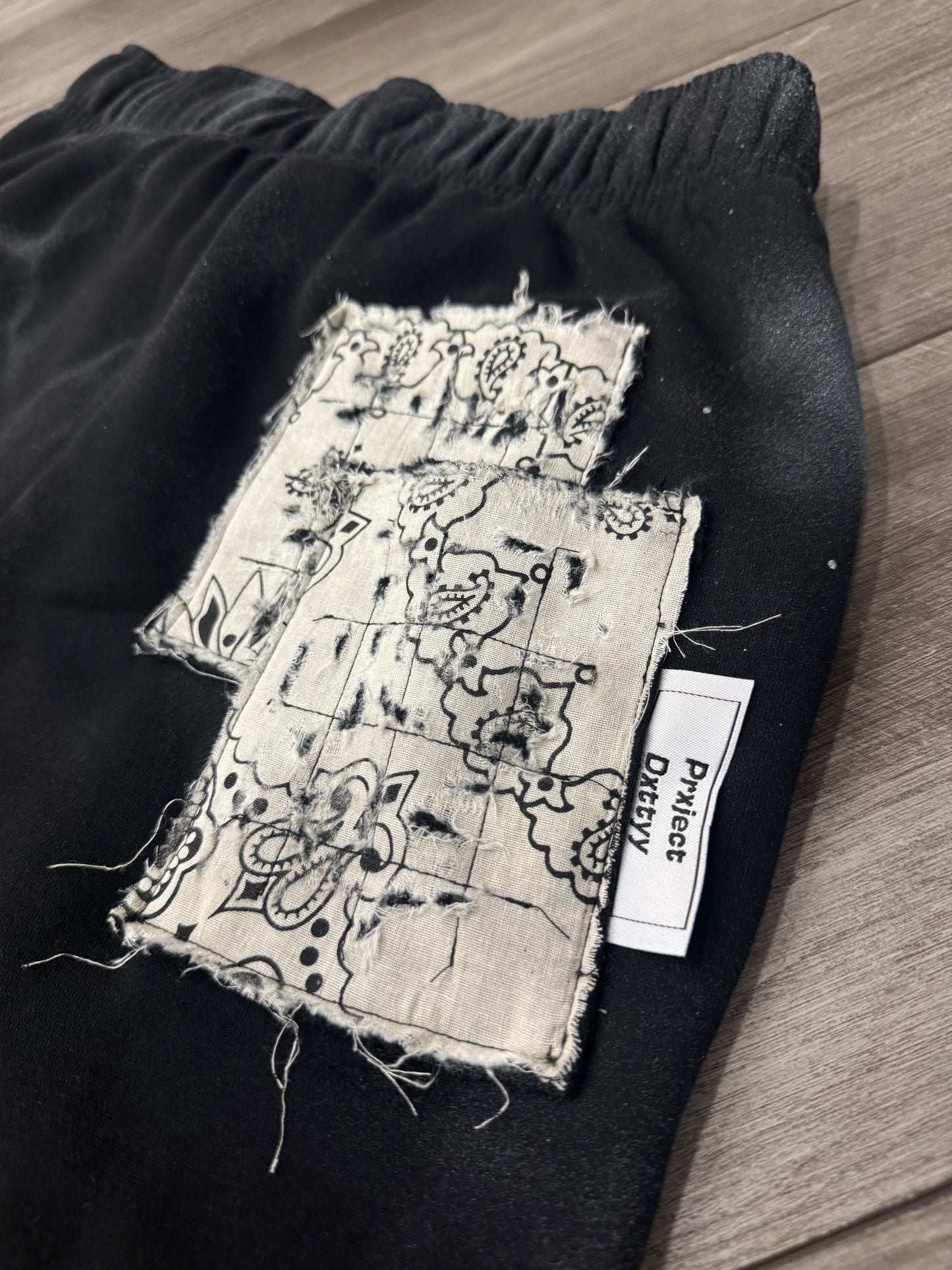 1/1 Double Dana pocket sweats (acid wash effect)- M