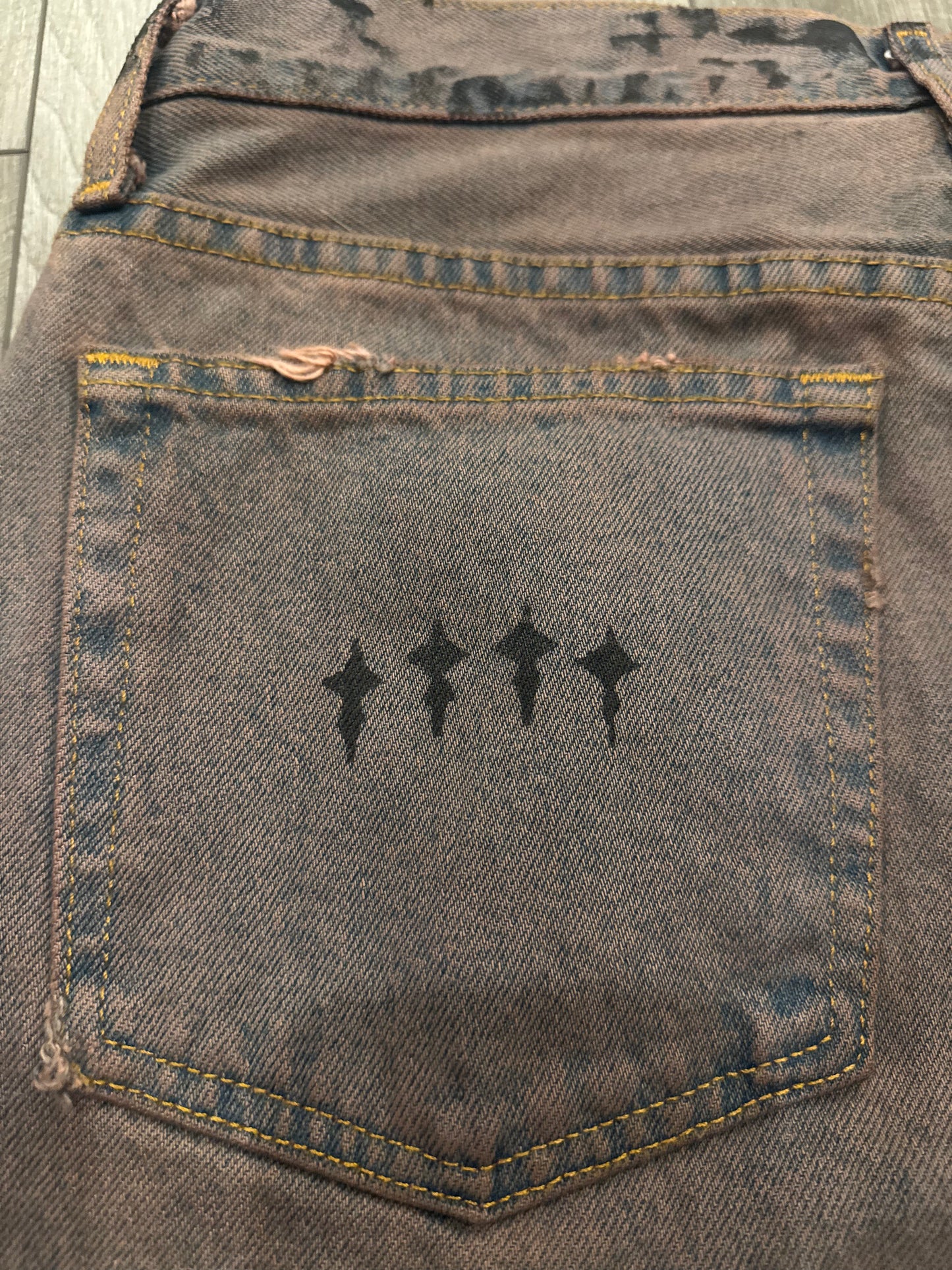 1/1 Moca distressed PXD Dana jeans 32-32